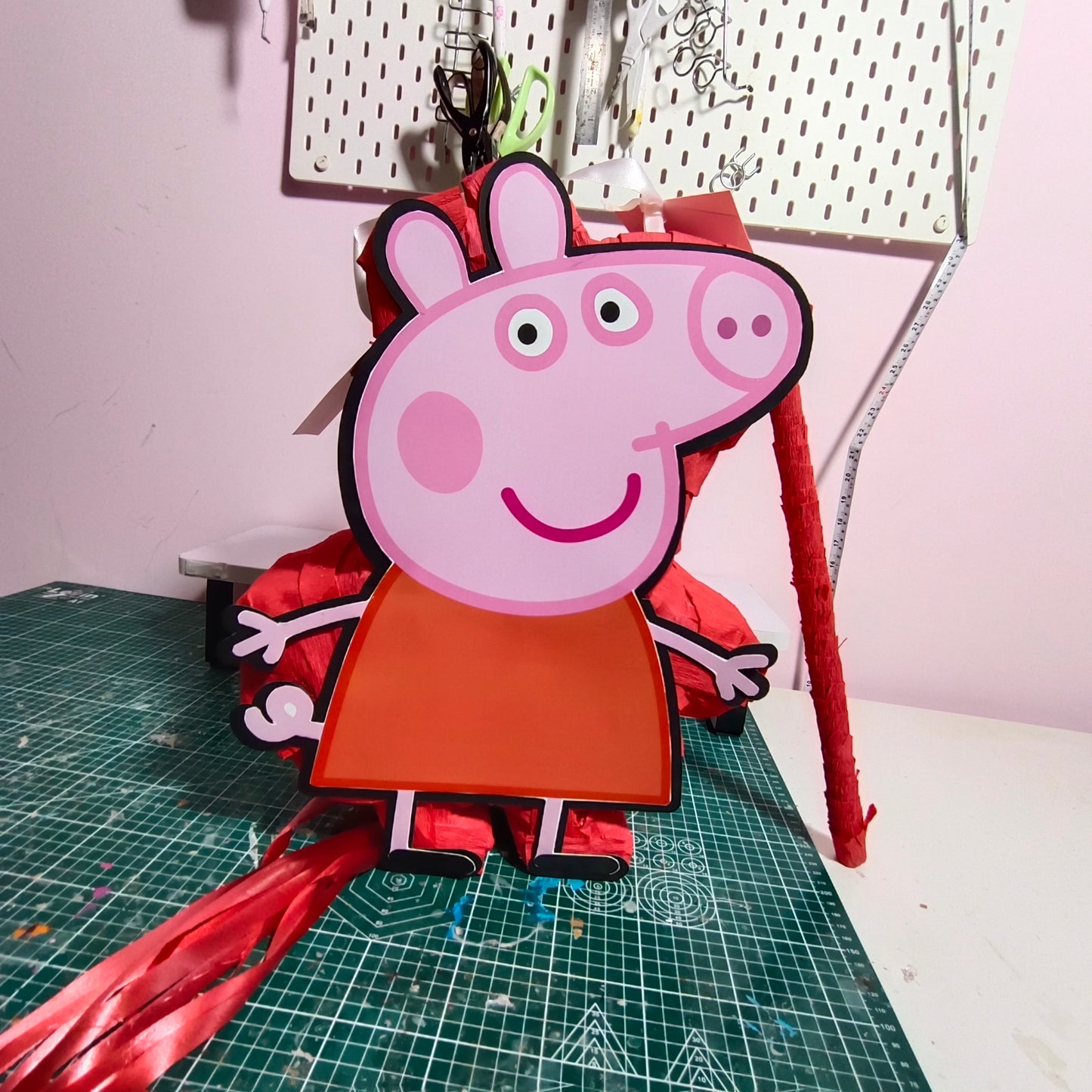 Peppa Pig Pull String Piñata