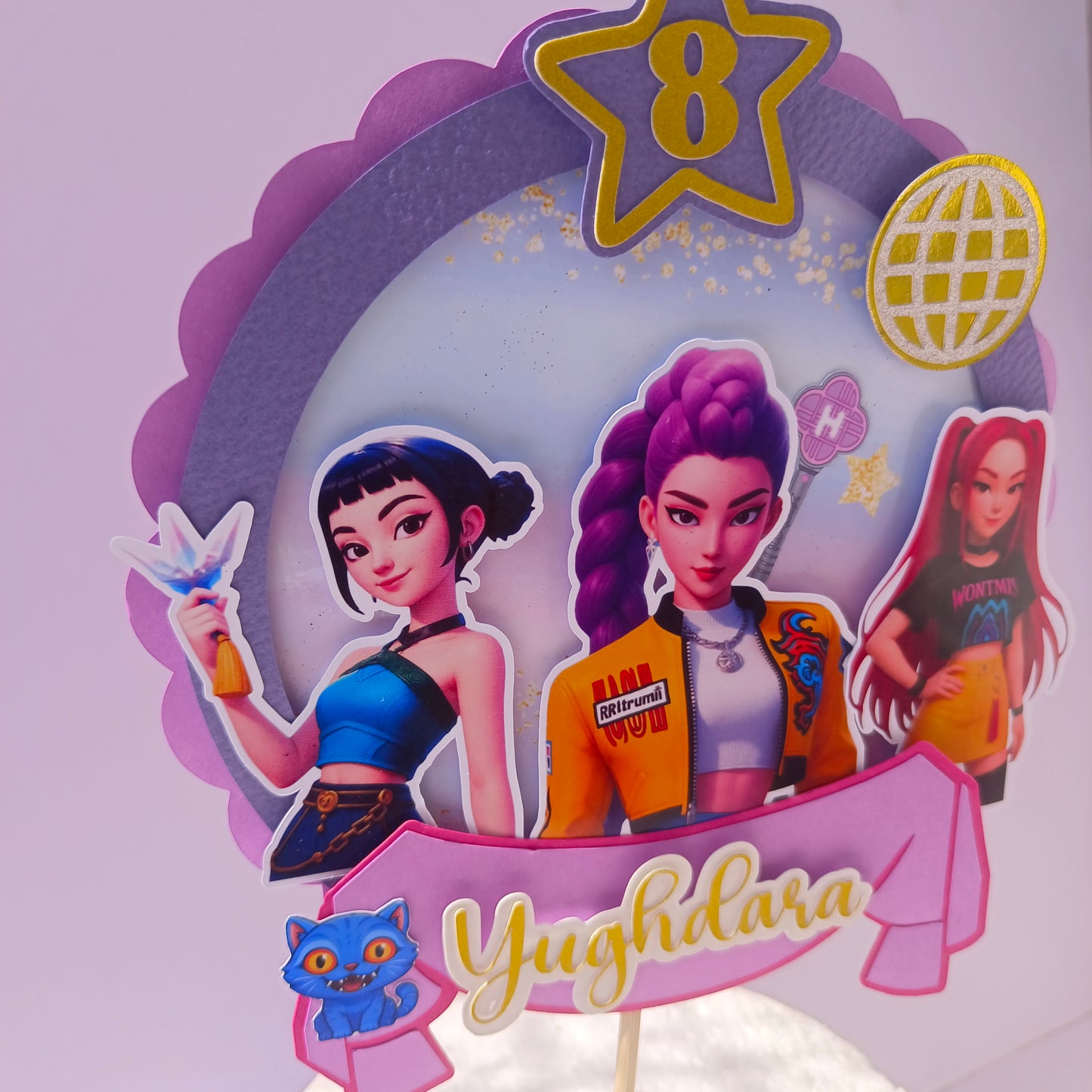 K-Pop Cake Topper - Custom Name & Age - Handcrafted Party Decoration