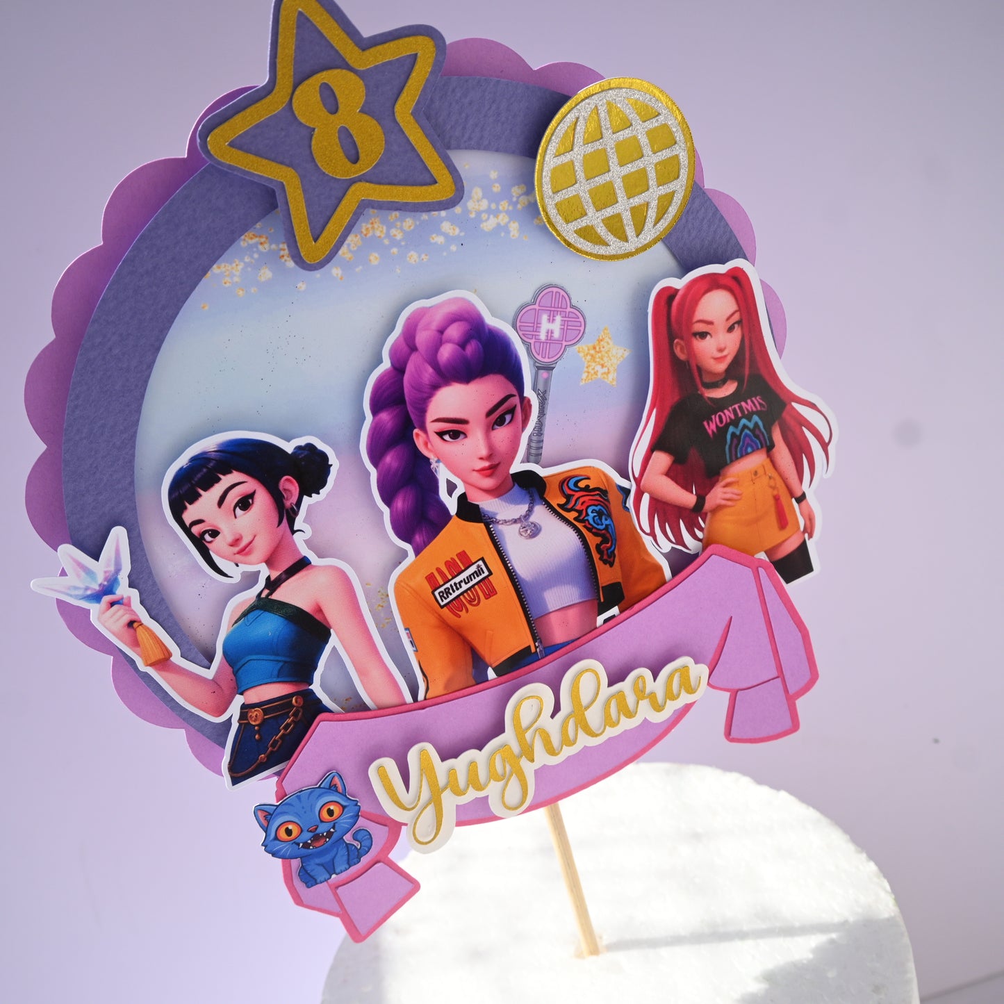 K-Pop Cake Topper - Custom Name & Age - Handcrafted Party Decoration