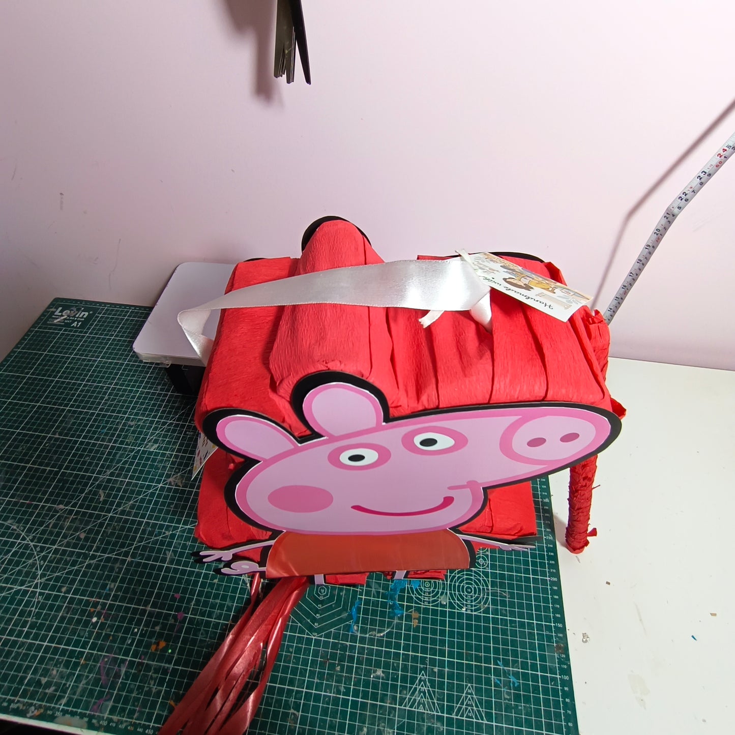 Peppa Pig Pull String Piñata
