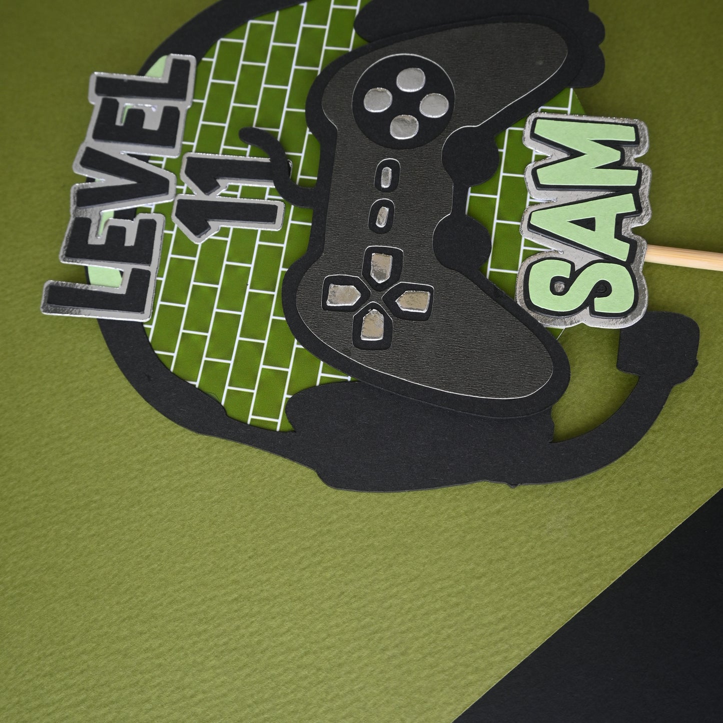 Gaming Theme Cake Topper – Handcrafted Party Decoration